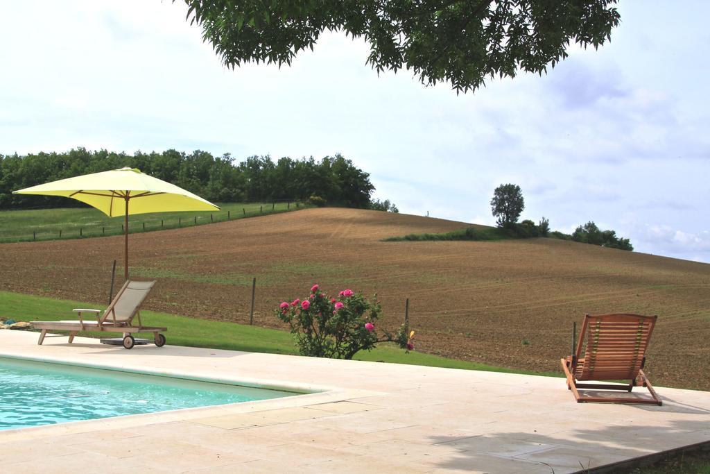Senouillac Chambres D'Hotes Le Val De La Garenne מראה חיצוני תמונה